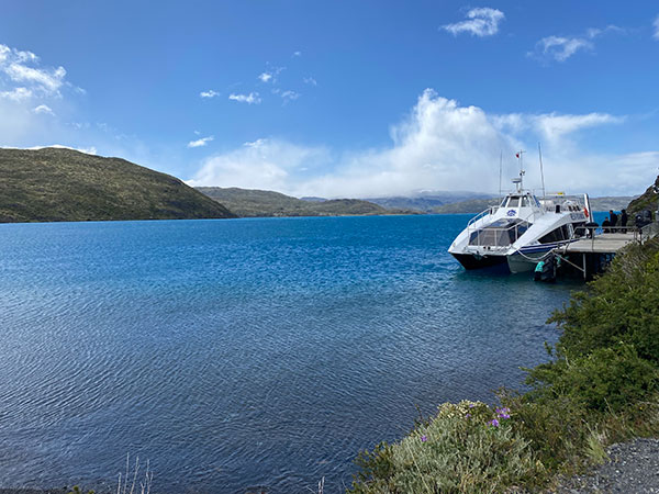 Ferry Paine Grande a Pudeto